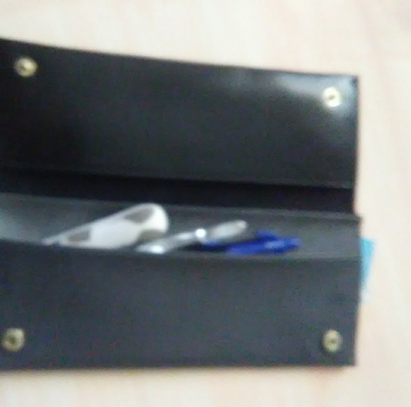 Accessory Bag - Picture 2 of 3